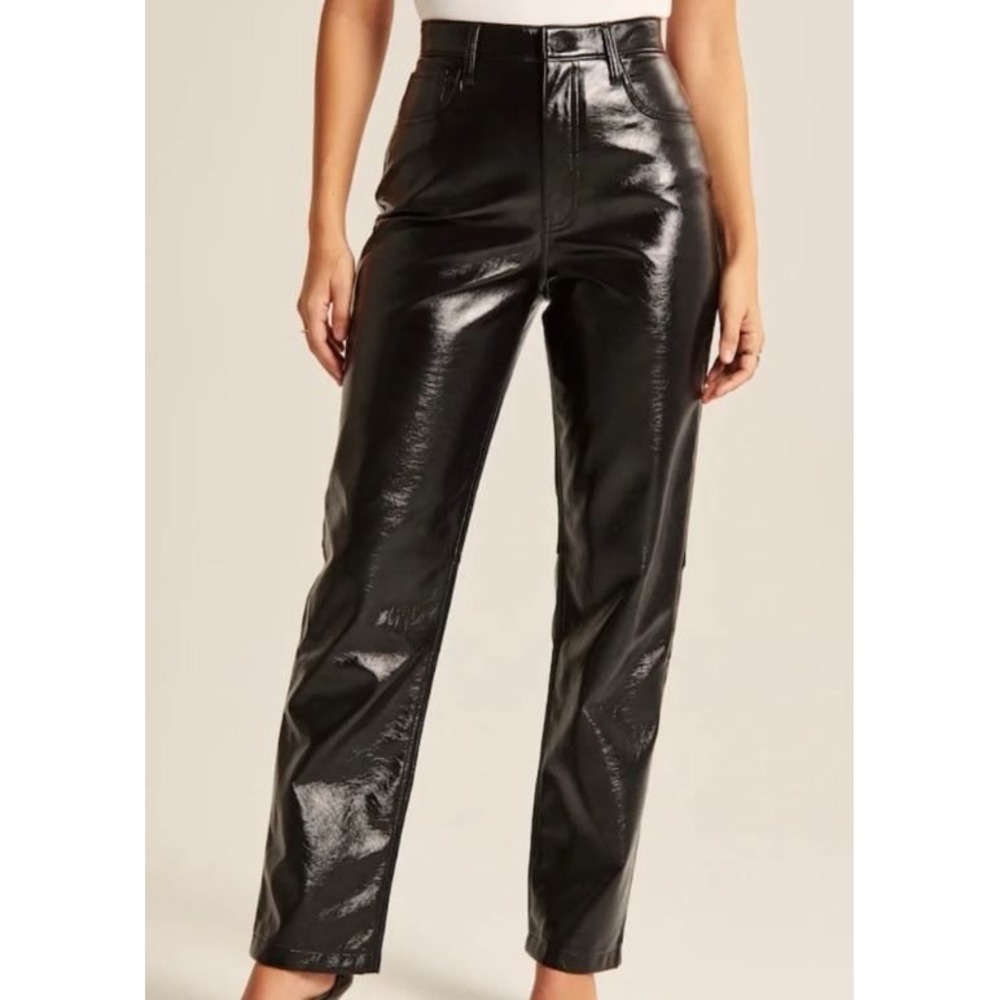 Abercrombie & Fitch The 90s Straight Pants Women's 26/2 Vegan Leather NEW‎